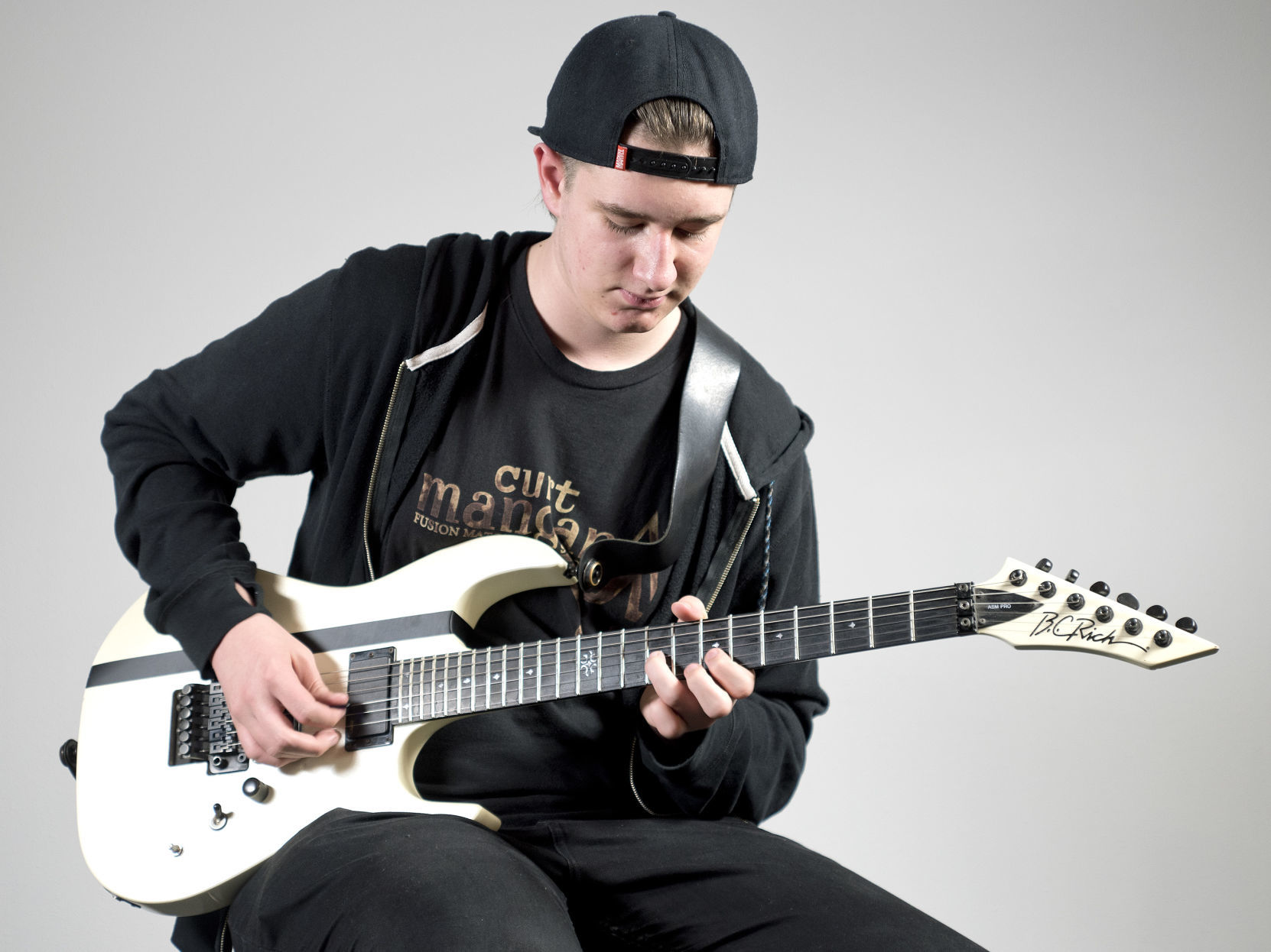 Musician Eli Dykstra